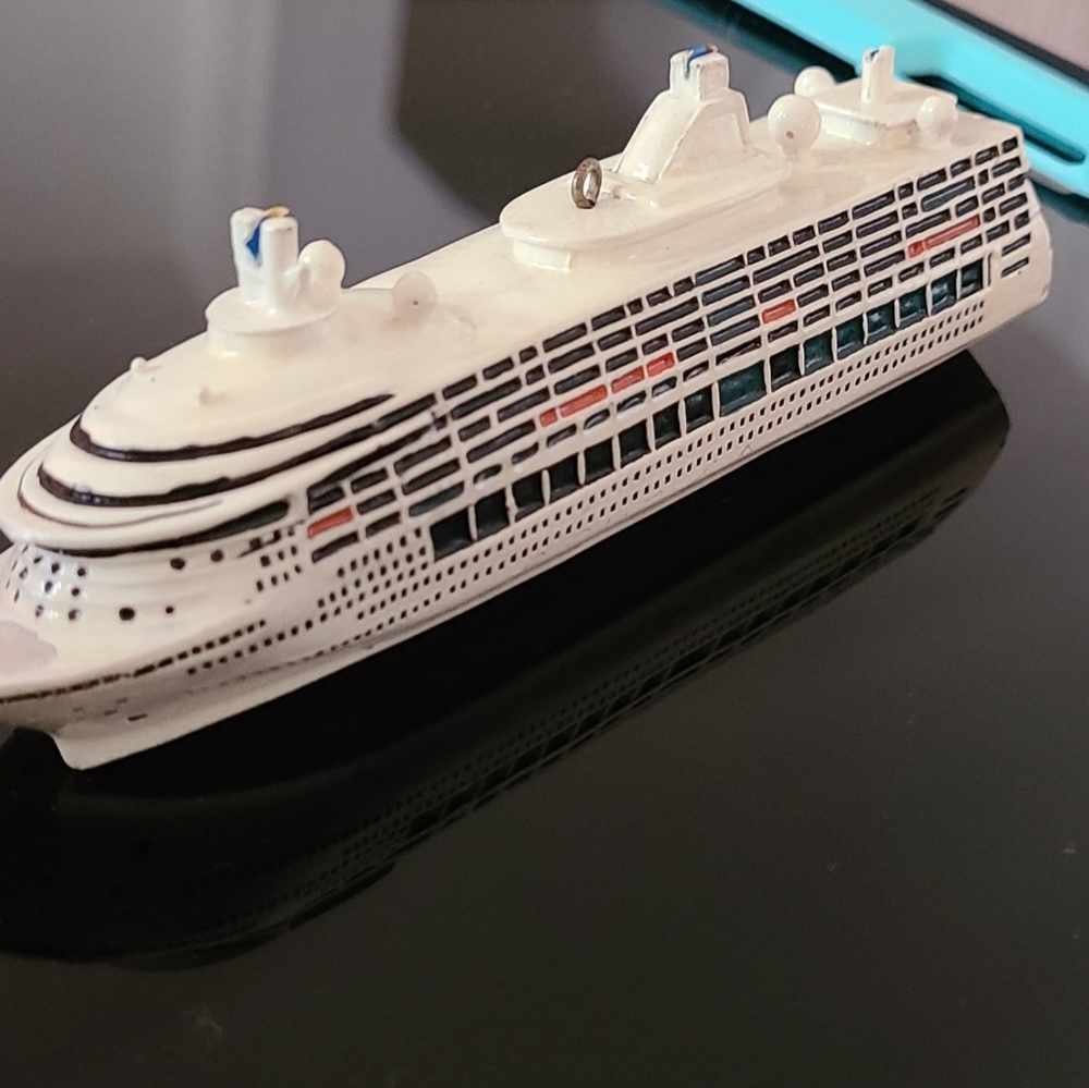 Carnival Fantasy Cruise Ship